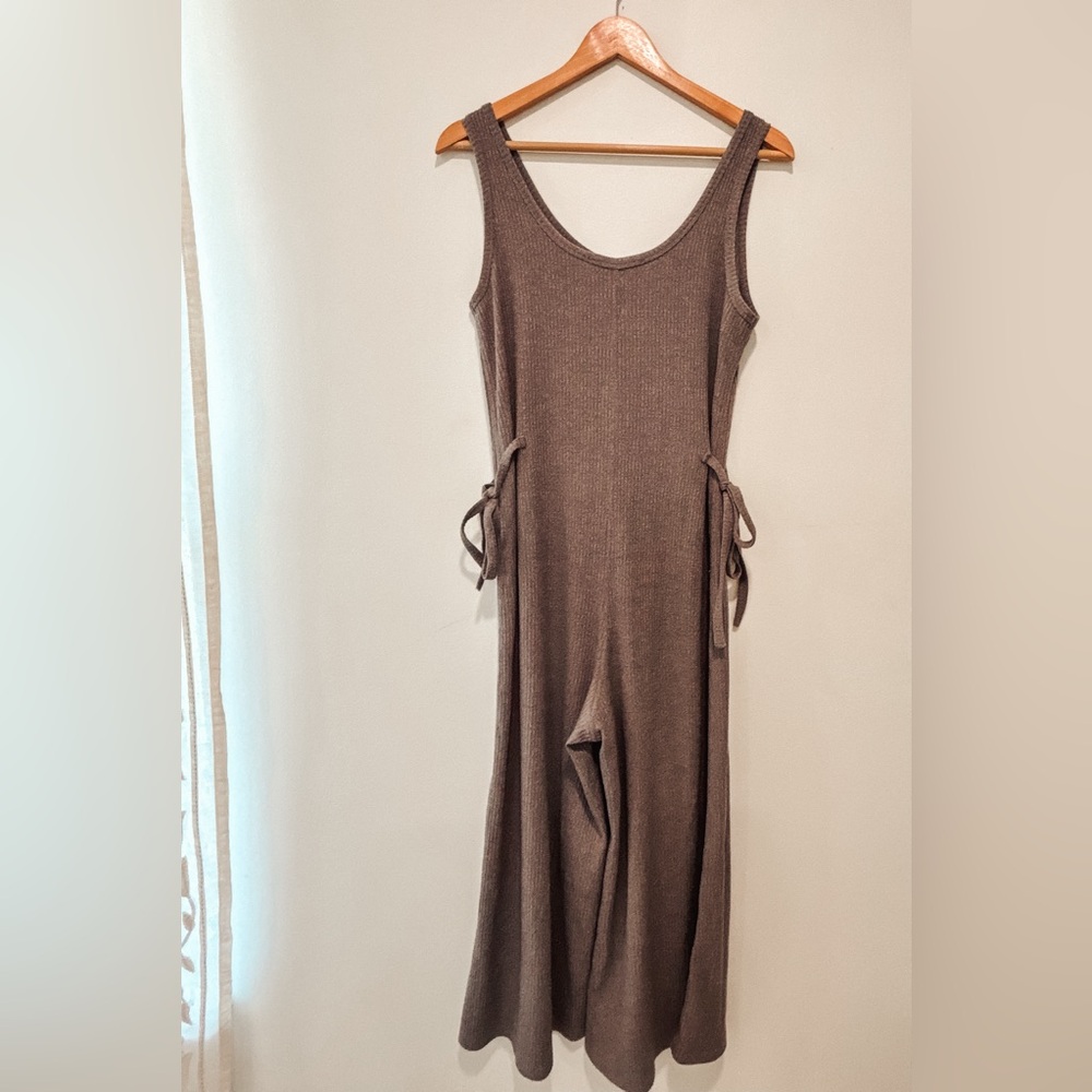 American Threads Grey jumpsuit, size M